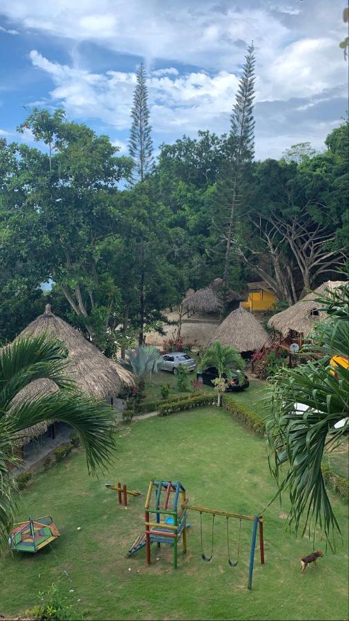 Ecohostal Palmares Del Rio Гуачака Экстерьер фото