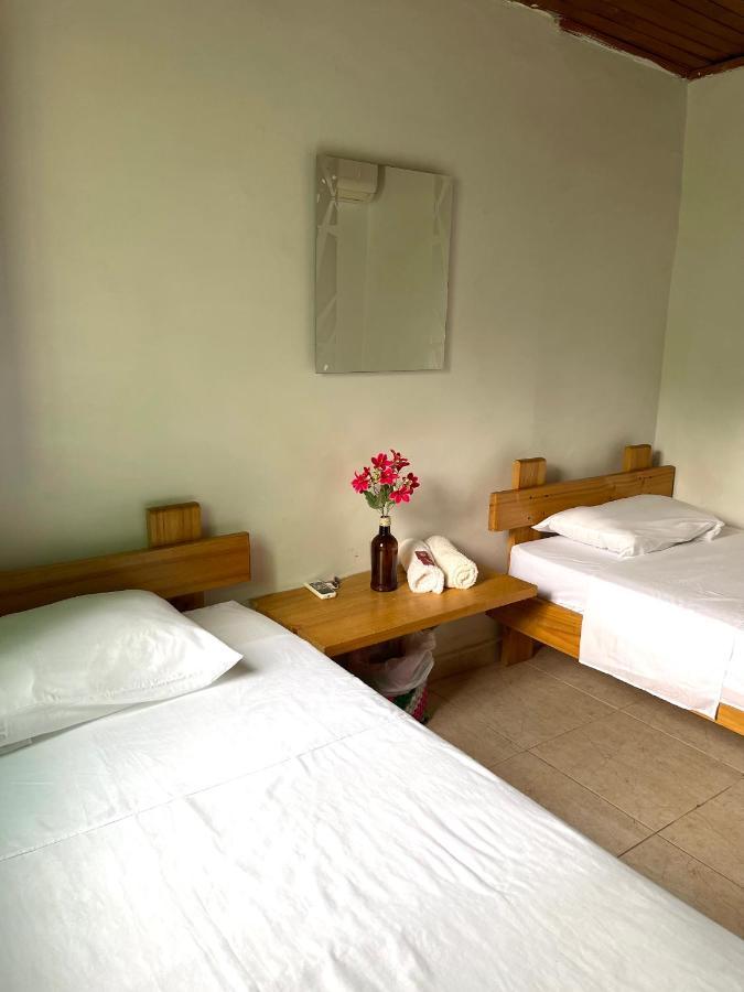 Ecohostal Palmares Del Rio Гуачака Экстерьер фото